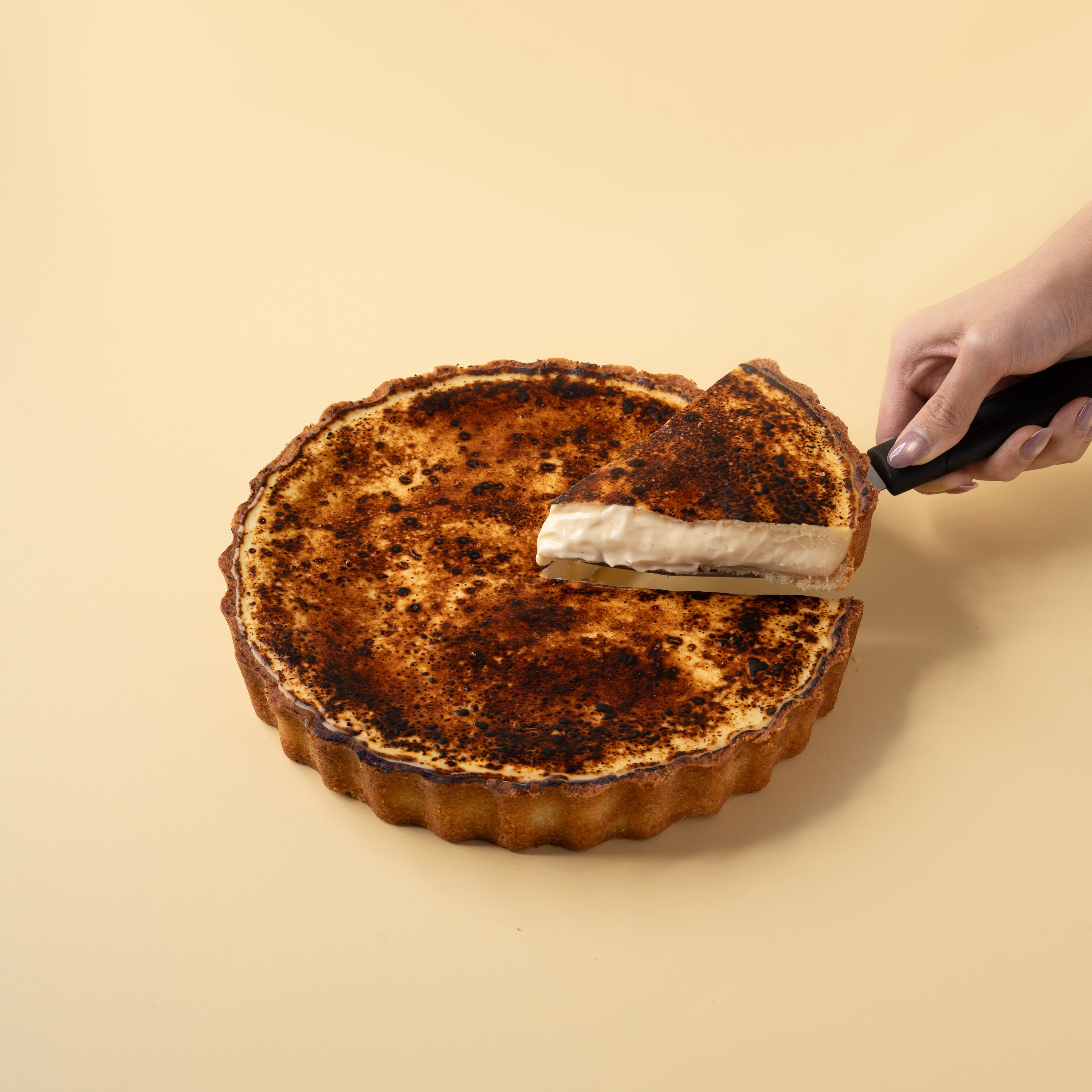 Basque Burnt Cheesetart (from 13th march)