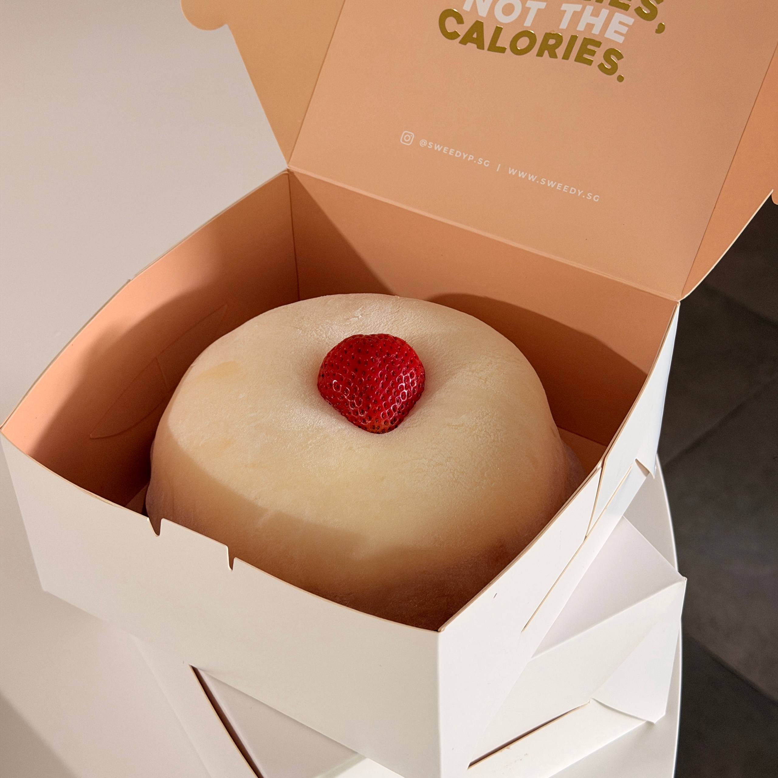 Strawberry Mochi Bento Cake
